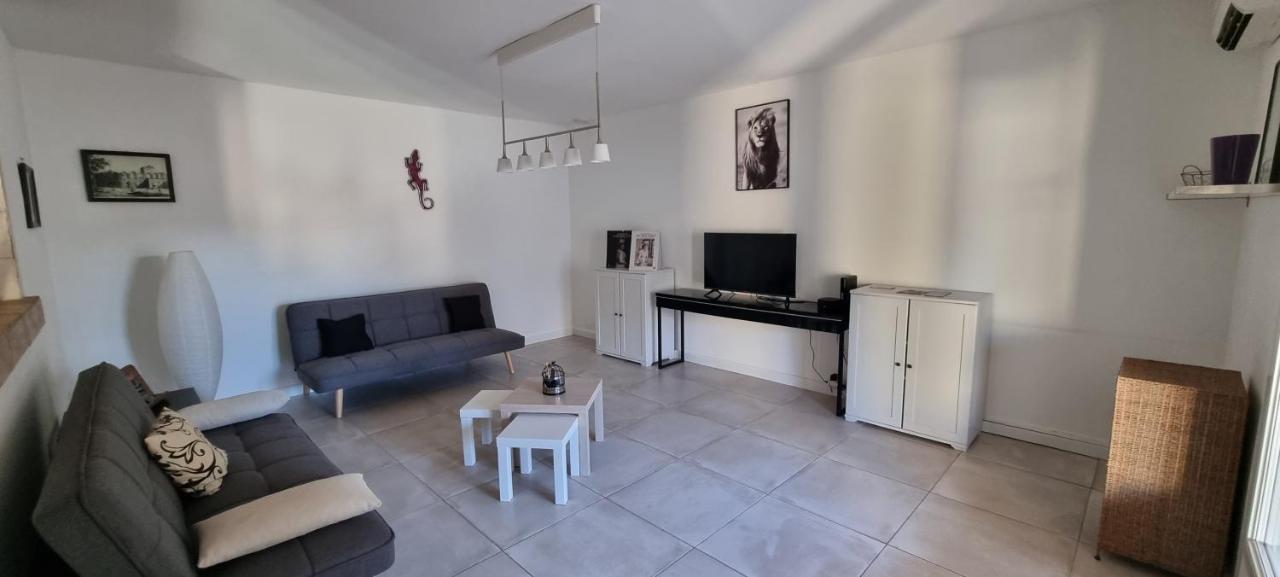 La Maison De Mame Villa Arles Eksteriør bilde